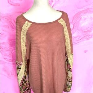 Blue Pink Floral Sleeve Top with Lace Detail. Size Large.